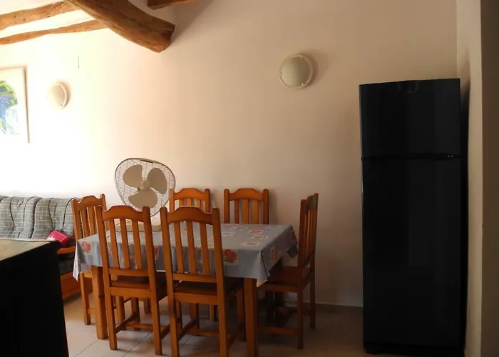 Apartment Cal Viola